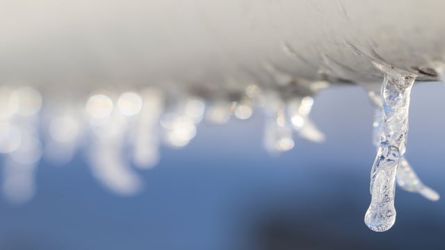 Ice on turbine blade